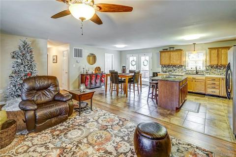 3733 Breaknock Rd, Bumpass, VA 23024 photo 10