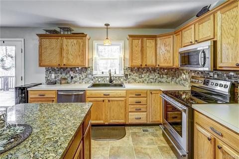 3733 Breaknock Rd, Bumpass, VA 23024 photo 13