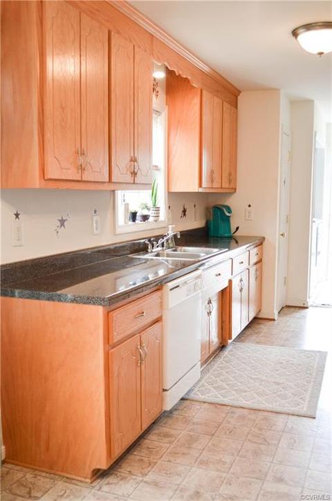 8444 Rowanty Rd, Carson, VA 23830 photo 13