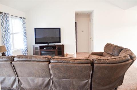 8444 Rowanty Rd, Carson, VA 23830 photo 9