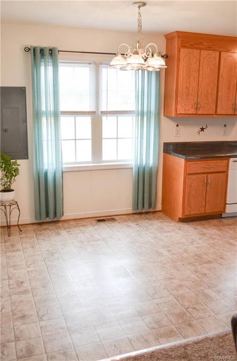 8444 Rowanty Rd, Carson, VA 23830 photo 12
