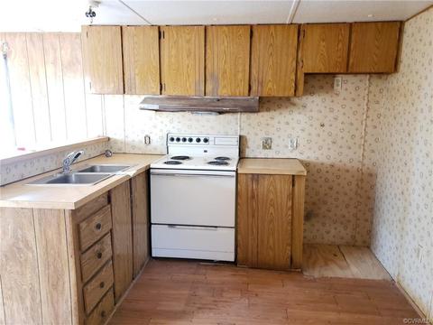 567 Farmers Hall Rd, Champlain, VA 22438 photo 3