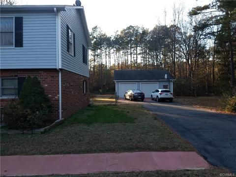 204 Rustic Dr, Carson, VA 23830 photo 3
