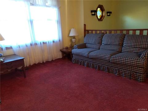 204 Rustic Dr, Carson, VA 23830 photo 4