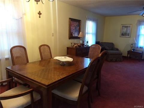 204 Rustic Dr, Carson, VA 23830 photo 6