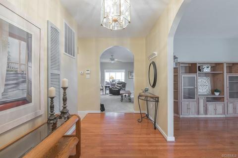 8001 Longfellow Pl, Midlothian, VA 23112 photo 3