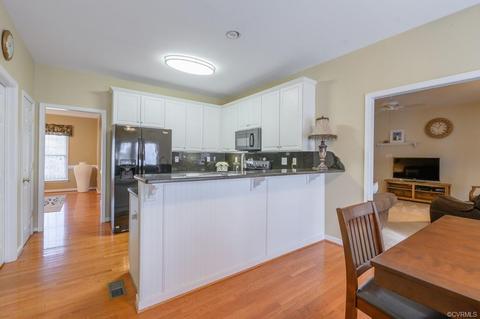 8001 Longfellow Pl, Midlothian, VA 23112 photo 15