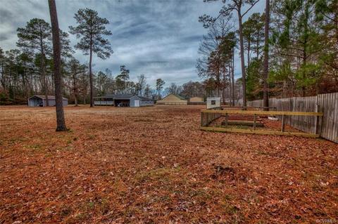 7610 Cypress Dr, Lanexa, VA 23089 photo 8