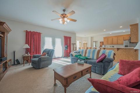 25557 Warf Ln, Carson, VA 23830 photo 7