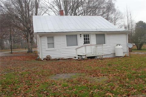9236 Dutton Rd, Dutton, VA 23050 photo 2