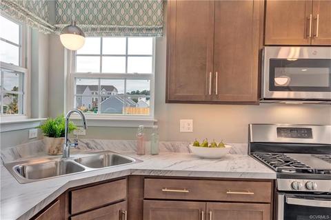 6119 Buntline Ln, Ampthill, VA 23234 photo 9