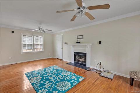 5811 Mill Spring Rd, Midlothian, VA 23112 photo 3
