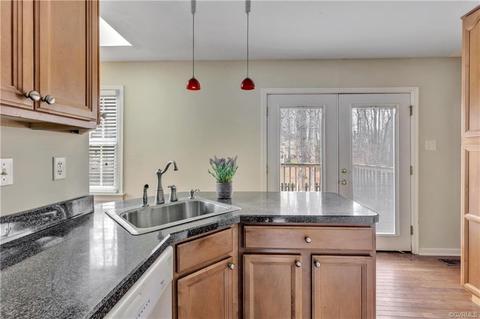 5811 Mill Spring Rd, Midlothian, VA 23112 photo 5