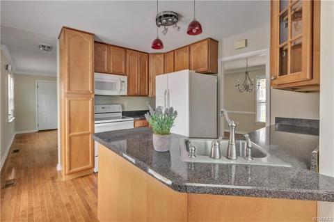 5811 Mill Spring Rd, Midlothian, VA 23112 photo 6