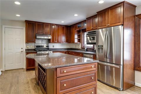 2750 S Netherfield Dr, Midlothian, VA 23113 photo 7