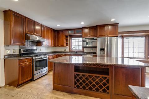 2750 S Netherfield Dr, Midlothian, VA 23113 photo 11