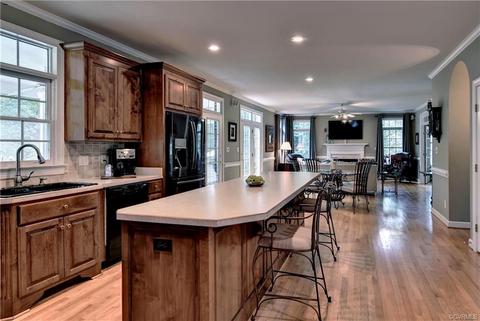 105 Berrow, Williamsburg, VA 23188 photo 34