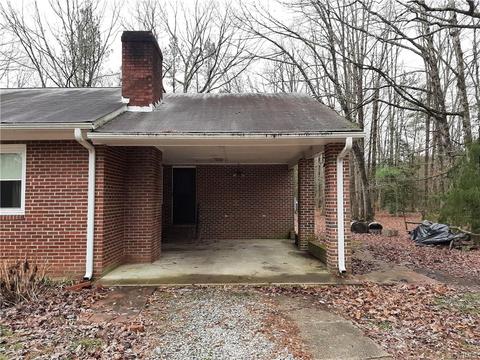17026 Dawn Blvd, Hanover, VA 23069 photo 4