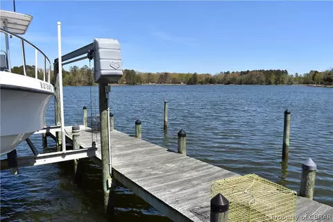 8771 Waverley Ln, Gloucester, VA 23061 photo 36