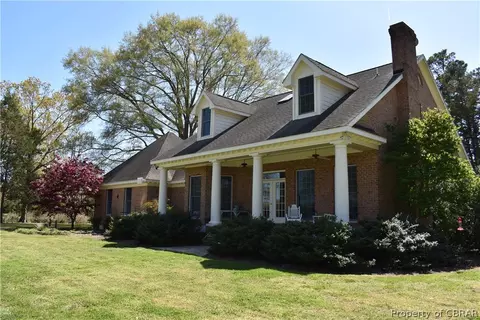 8771 Waverley Ln, Gloucester, VA 23061 photo 5
