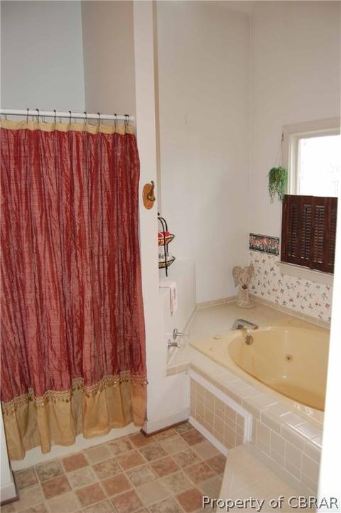 6982 Fox Mill Ct, Gloucester, VA 23061 photo 29