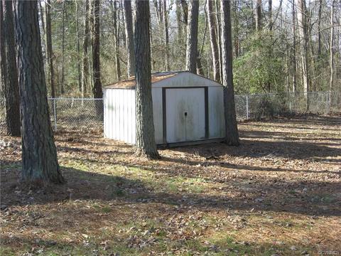 235 Devonshire Dr, Aylett, VA 23009 photo 10