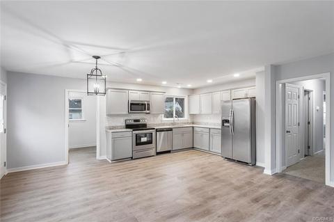 3212 Brookforest Rd, Midlothian, VA 23112 photo 9
