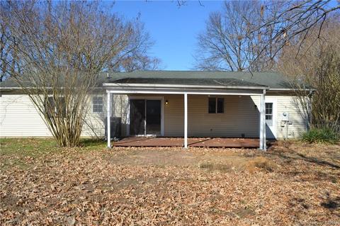 7546 Hoefork Ln, Gloucester Point, VA 23062 photo 3