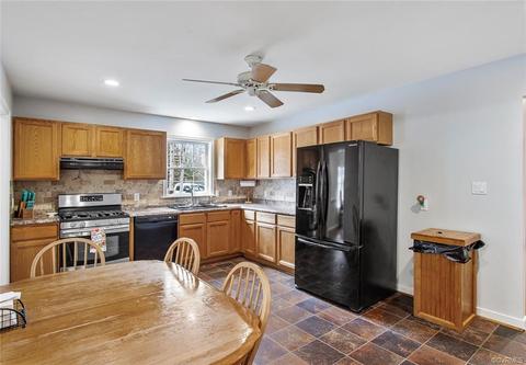 2532 Bagby Rd, Bumpass, VA 23024 photo 8