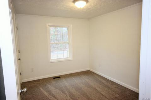 121 Robin Ln, Hanover, VA 23069 photo 13