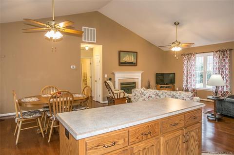 6622 Magnolia Dr, Gloucester, VA 23061 photo 22