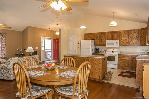 6622 Magnolia Dr, Gloucester, VA 23061 photo 15