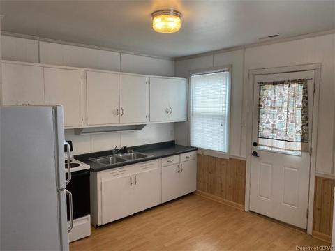 536 Buckley Hall Rd, Dutton, VA 23050 photo 2