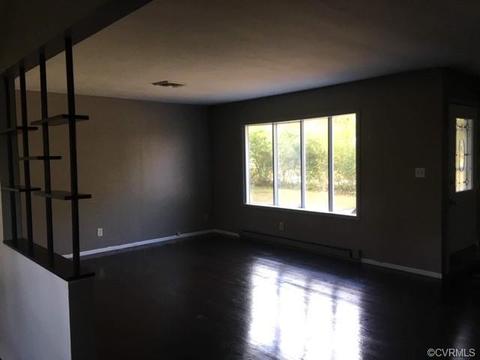 7054 E View Rd, Hayes, VA 23072 photo 11