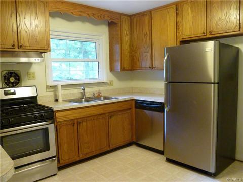 233 Thomas Nelson Ln, Williamsburg, VA 23185 photo 3