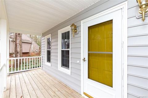 7106 Spring Trace Ct, Midlothian, VA 23112 photo 5