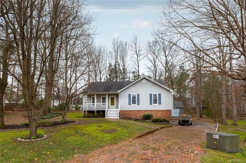 7106 Spring Trace Ct, Midlothian, VA 23112 photo 3