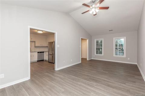 7106 Spring Trace Ct, Midlothian, VA 23112 photo 11