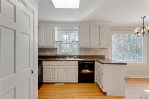 9107 Mapleton Rd, Henrico, VA 23229 photo 11