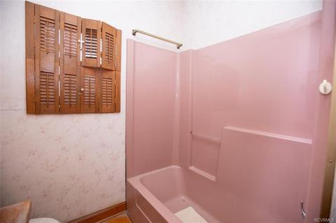 201 Guy Ave, Crewe, VA 23930 photo 20