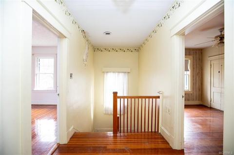 201 Guy Ave, Crewe, VA 23930 photo 22