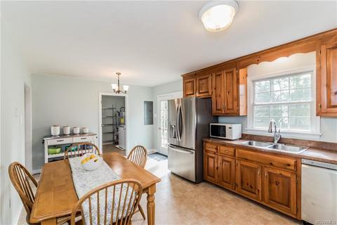 3209 Pinefields Dr, Henrico, VA 23231 photo 14