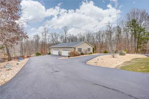 38 Rose Cir, Bumpass, VA 23024 photo 39