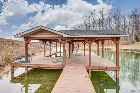 38 Rose Cir, Bumpass, VA 23024 photo 3