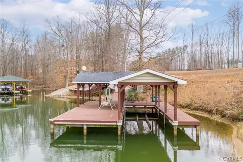 38 Rose Cir, Bumpass, VA 23024 photo 6