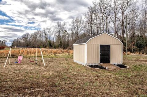 8350 Rowanty Rd, Carson, VA 23830 photo 7