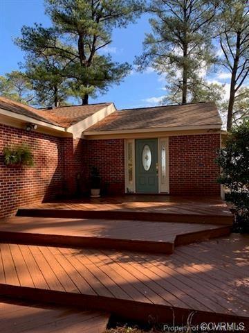 6649 Tappan Ln, Gloucester, VA 23061 photo 1
