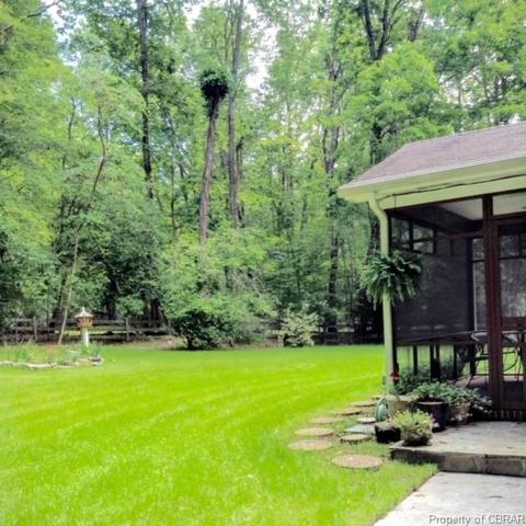 123 Rose Dr, Weems, VA 22576 photo 3