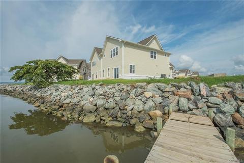 588 Riverside Dr, Lancaster, VA 22503 photo 2