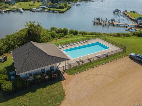 588 Riverside Dr, Lancaster, VA 22503 photo 11
